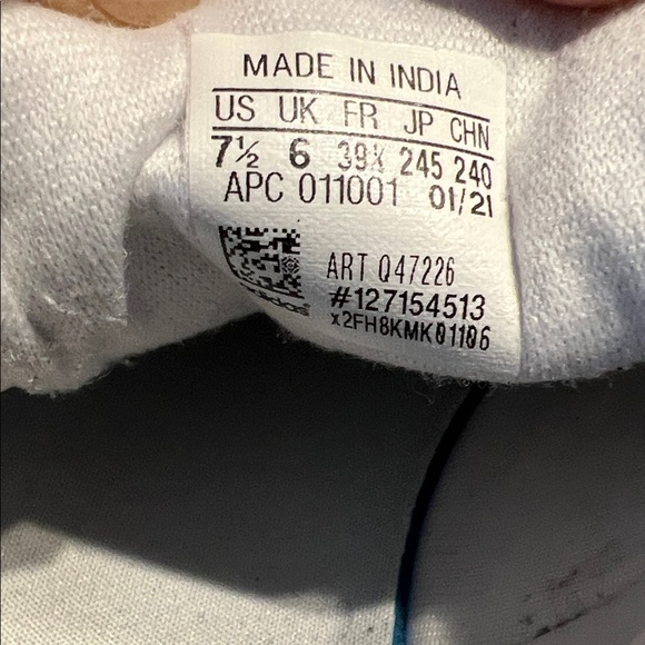 Adidas Stan Smith White Sneakers Size 7.5. - Picture 8 of 8